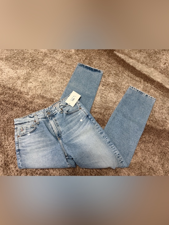 Ag outlet Denim - AG Outlet Saige Crop
 Mid-Rise Straight Denim